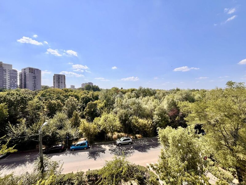 Tineretului, bl. 1986, 54 mp, mobilat, langa parc
